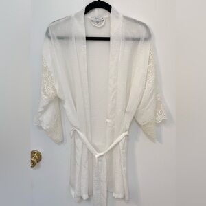 In Bloom By Jonquil Lace Trimmed 3/4 Sleeve Robe Ivory XS-S/TP-P